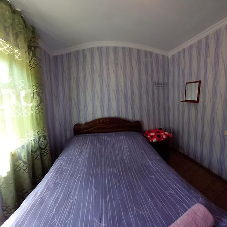 Guesthouse Lika Ushguli Exteriör bild